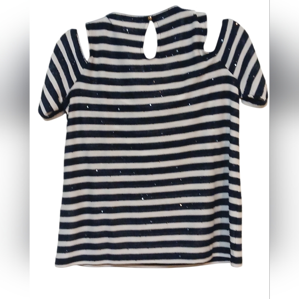 Chico's -NWT Navy/White Cold Shoulder Blouse Key Hole Neck,Sequence Throughout - Picture 8 of 11